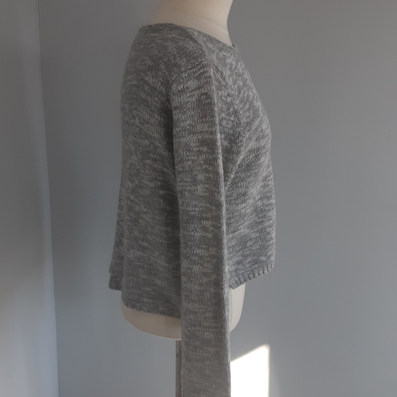 Bluecrush women's Cropped long sleeve sweater Size L - Picture 15 of 16